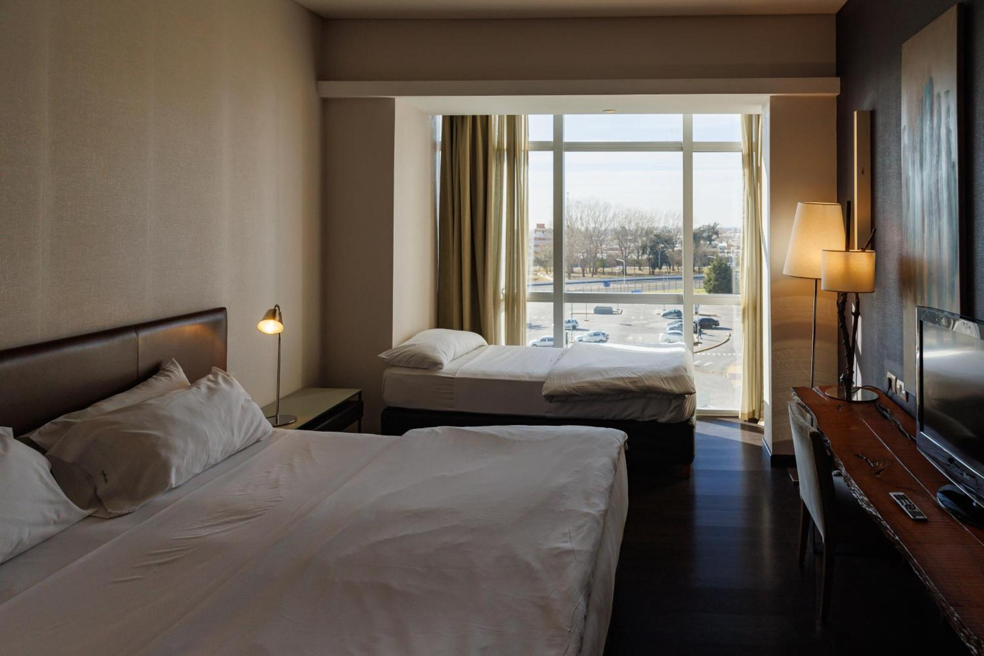 Hotel Esplendor By Wyndham Mendoza Maipú Zimmer foto