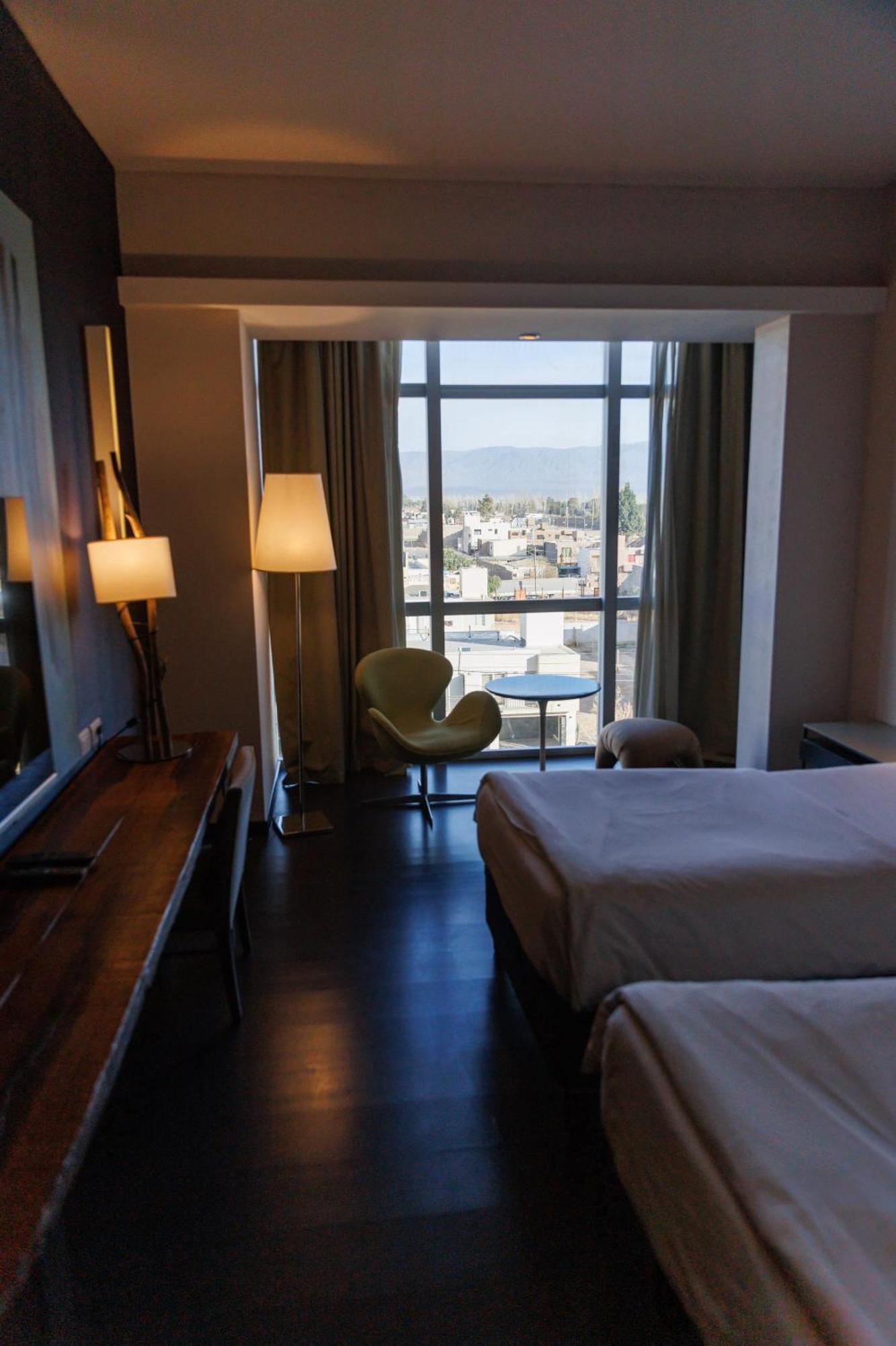 Hotel Esplendor By Wyndham Mendoza Maipú Zimmer foto